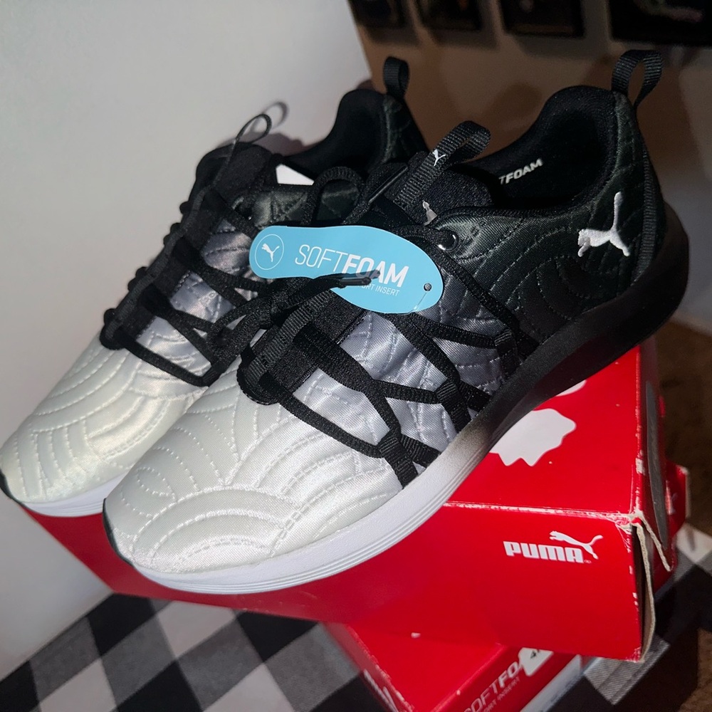 Brand new Womens puma shoes